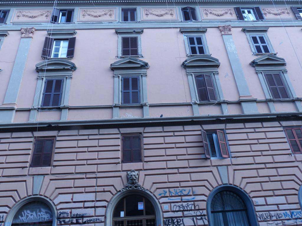 Between Termini & Colosseo Ρώμη Εξωτερικό φωτογραφία